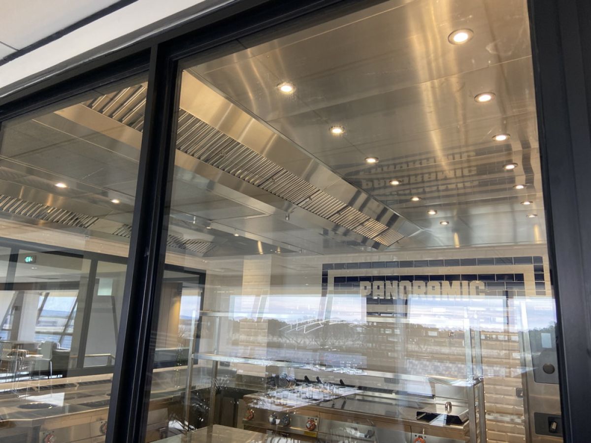 restaurant-panoramic-club-paul-ricard-2